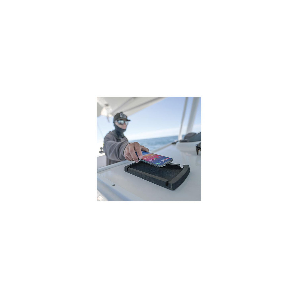 Scanstrut SCCW08F Catch Waterproof Wireless 10W Charging Mat